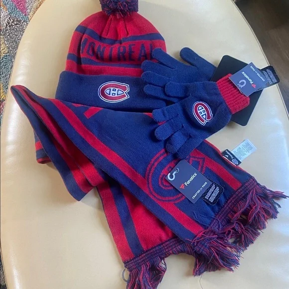 Brand new NHL Montreal Canadiens Scarf, Glove & Knit Combo Pack - unisex - Picture 8 of 8